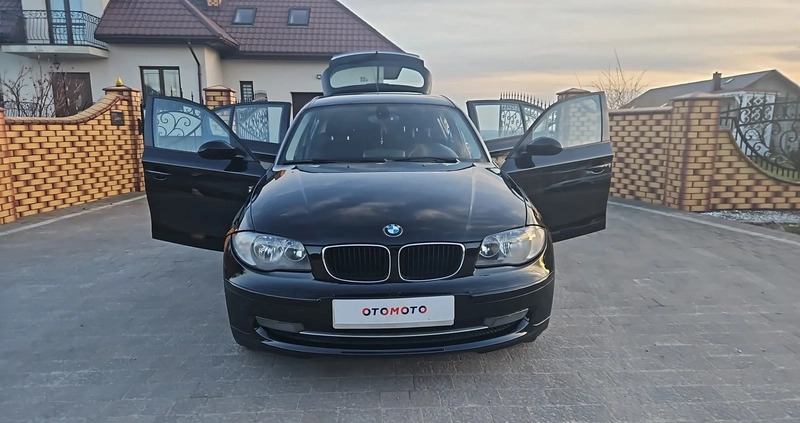 BMW Seria 1 cena 24900 przebieg: 93000, rok produkcji 2009 z Łobżenica małe 232